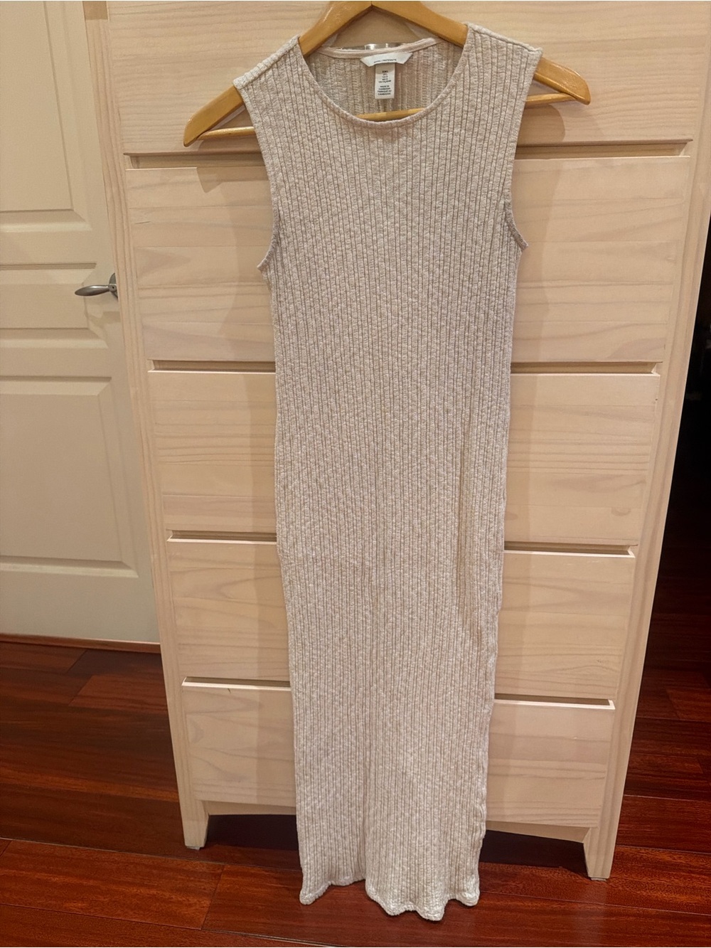 H&M Maternity Sleeveless Ribbed Maxi Dress in Light Beige